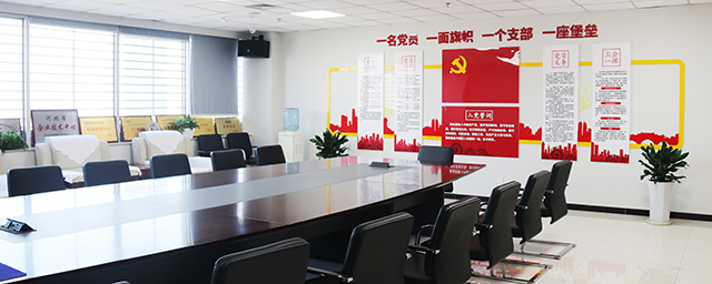 左側第二張圖片